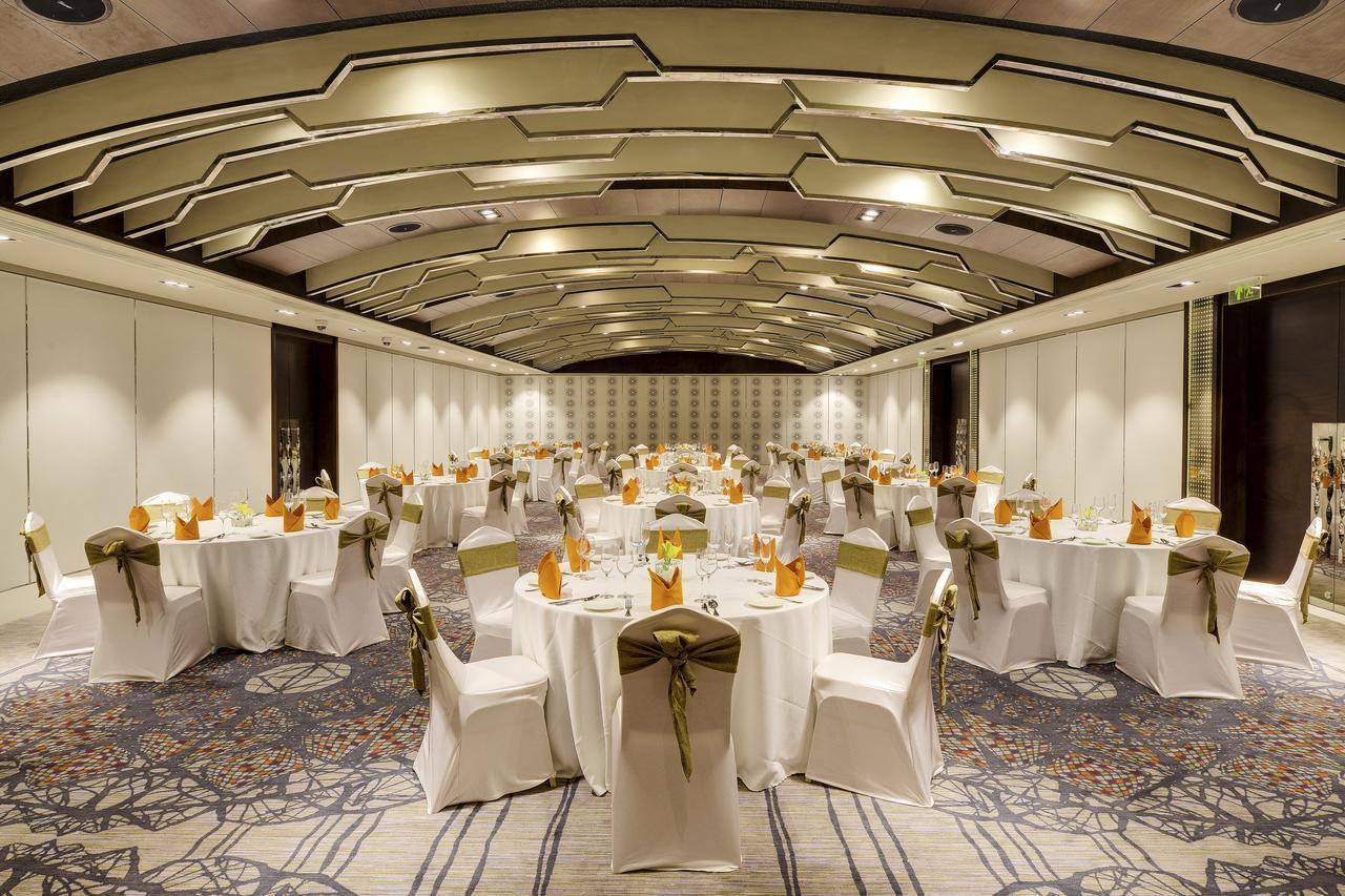 Novotel Kochi Infopark Exterior foto The ballroom